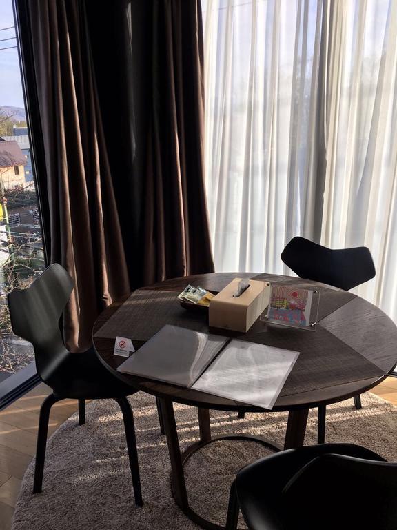 Matthew Suites โอมาการิ ภายนอก รูปภาพ