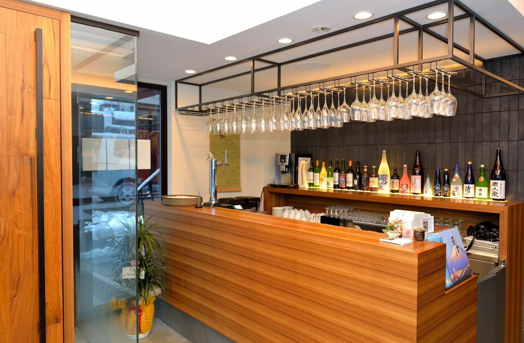 Matthew Suites โอมาการิ ภายนอก รูปภาพ